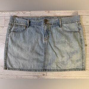 Old Navy Light Wash Denim Skirt , Size 14